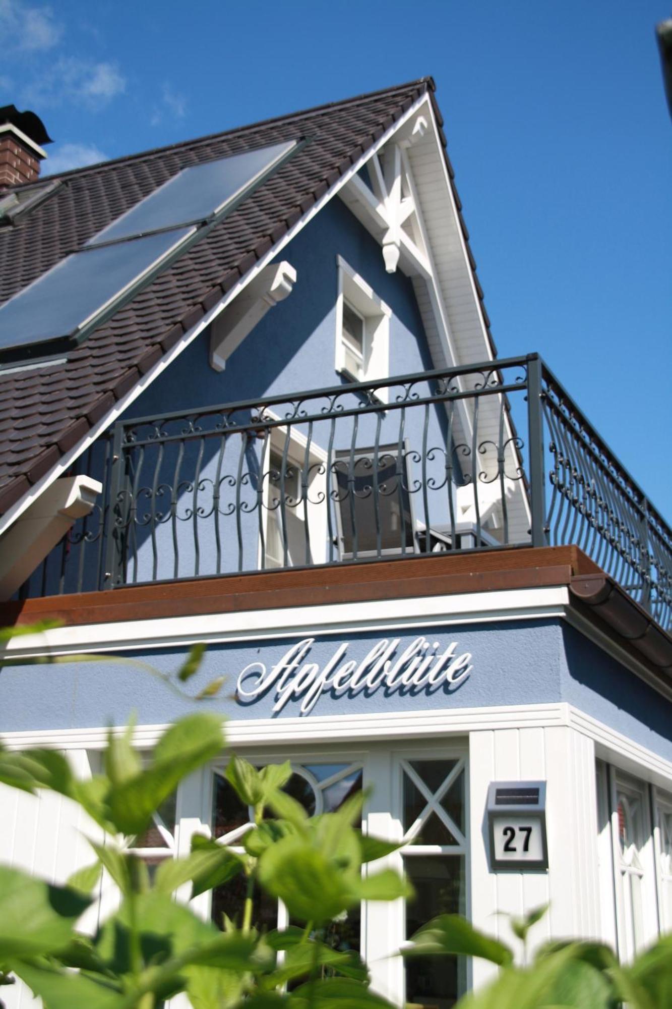 Ferienhaus Apfelblüte Zingst Exterior foto